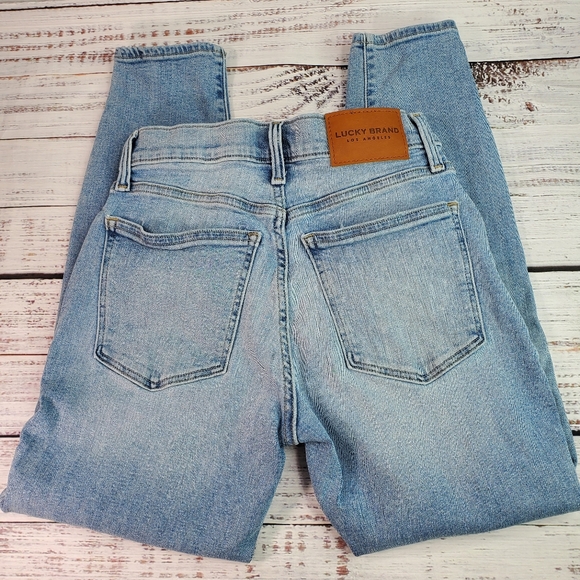 Lucky Brand Jeans High Rise Crop Bridgette Size:4 - Picture 2 of 12